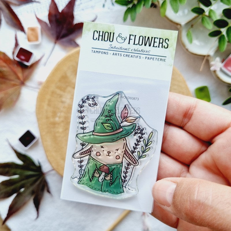 Chou & Flowers - A8 - Clear Stamps - The Woods - Doudou - Woodland Witch
